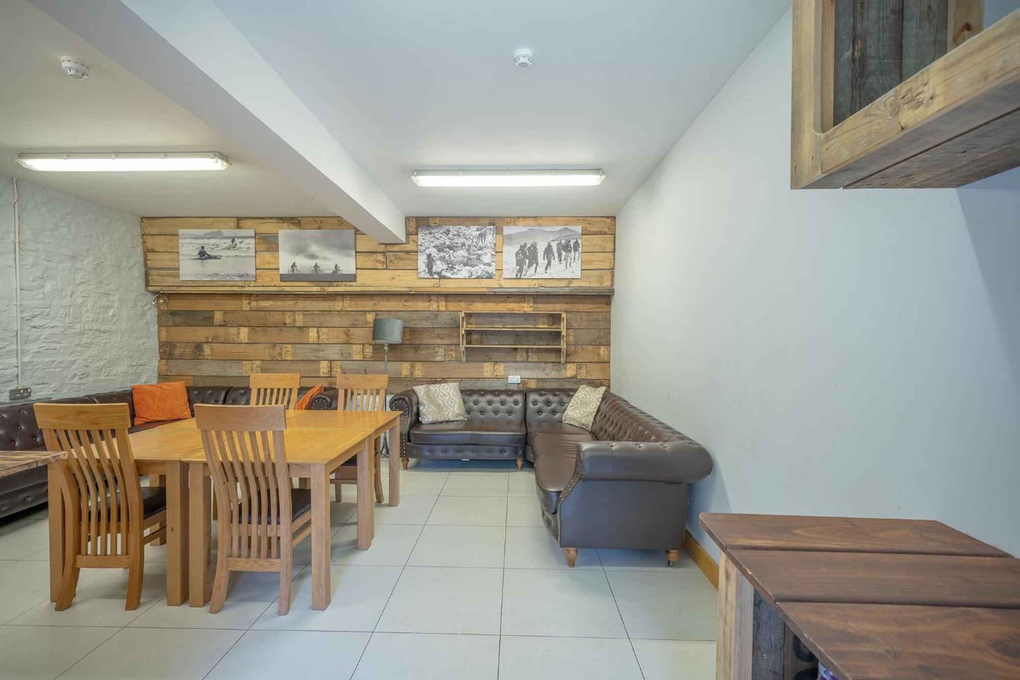 River Wye Hostel Glasbury المظهر الخارجي الصورة